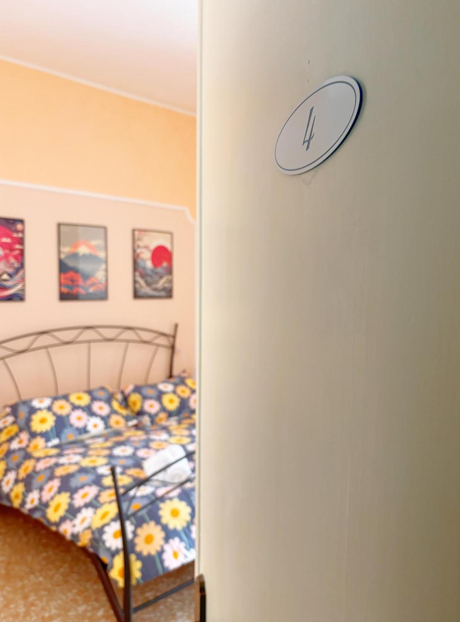 A Casa Di Mario E Nene Bed and Breakfast Viareggio Exteriör bild